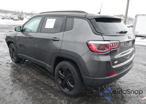 2018 Jeep Compass Altitude 4X4 from USA, damaged, VIN 3C4NJDBB8JT395493